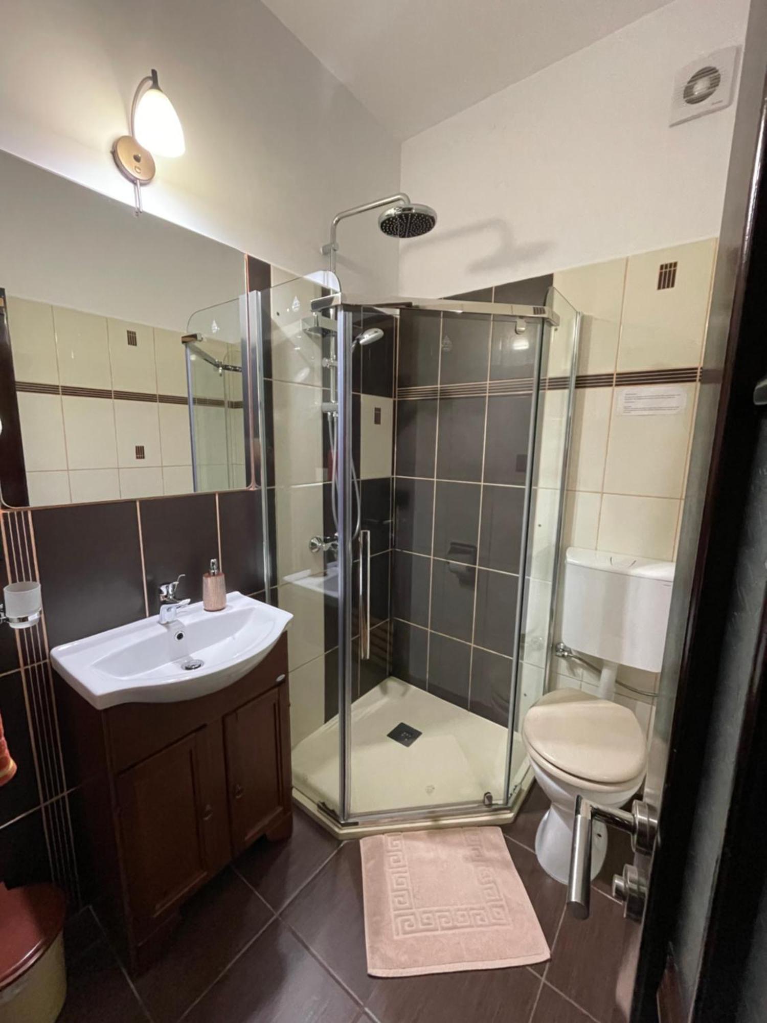 Montana Otel Sucevita Dış mekan fotoğraf